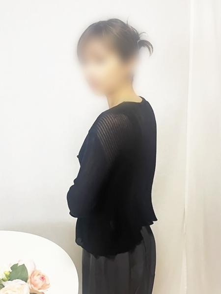 みな
